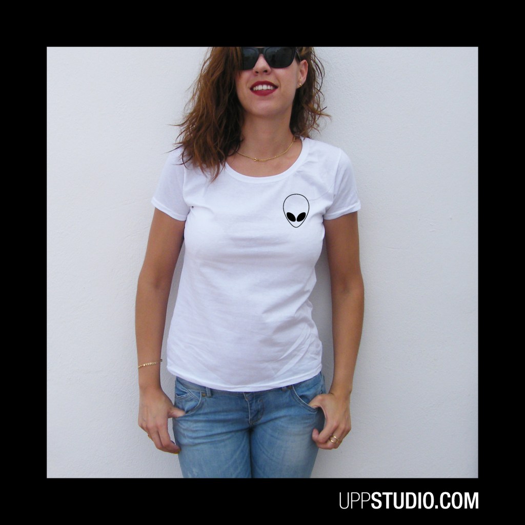 Alien T-Shirt | UppStudio
